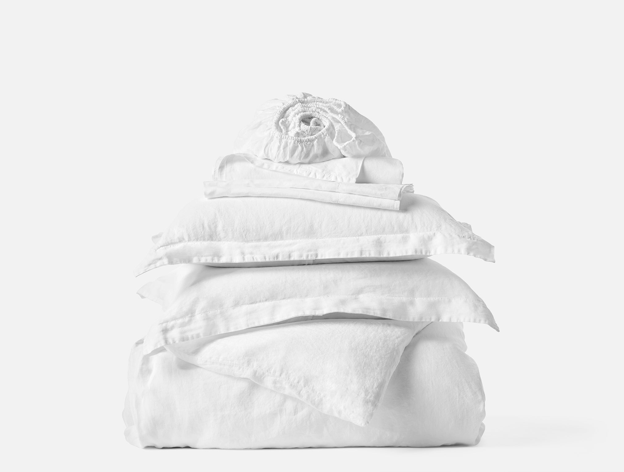 Coyuchi Organic Relaxed Linen Bed Bundle in Alpine White